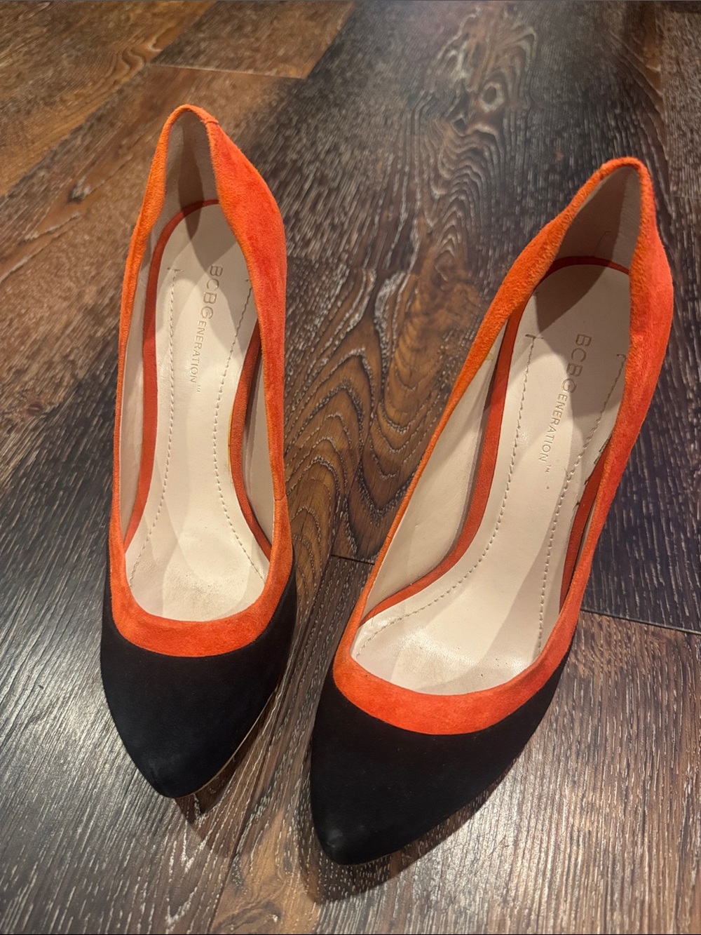 BCBGeneration Black and Orange Pointed Toe Suede Pumps